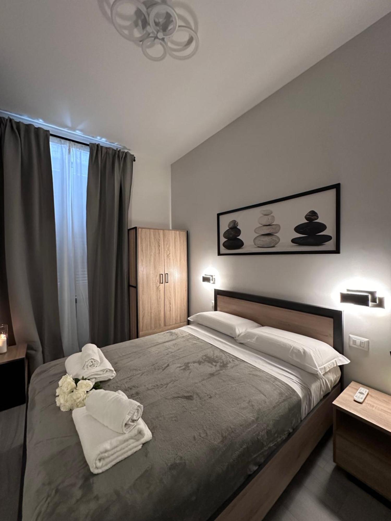 Roma Centro Softrooms Guest House Affittacamere מראה חיצוני תמונה