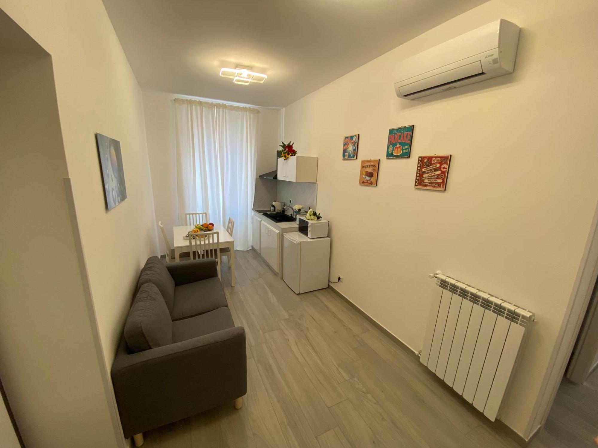 Roma Centro Softrooms Guest House Affittacamere מראה חיצוני תמונה