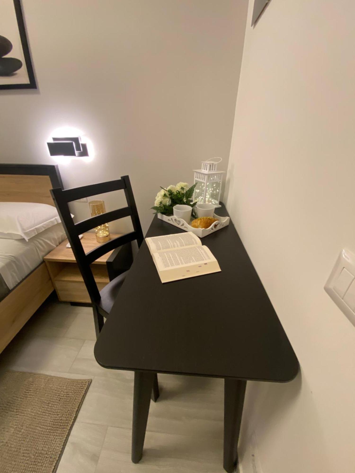 Roma Centro Softrooms Guest House Affittacamere מראה חיצוני תמונה