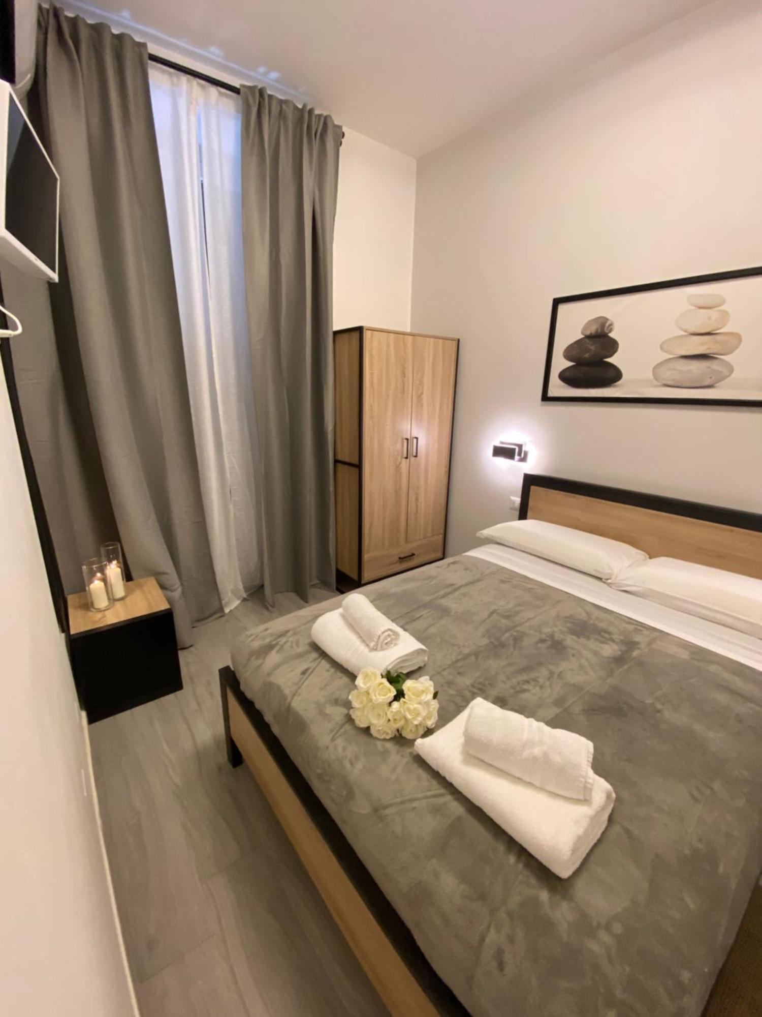 Roma Centro Softrooms Guest House Affittacamere מראה חיצוני תמונה