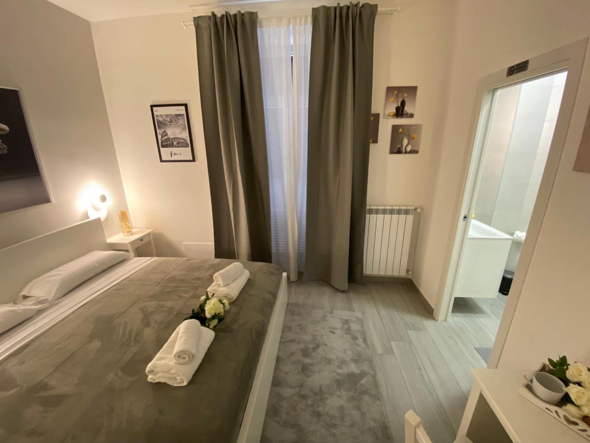 Roma Centro Softrooms Guest House Affittacamere מראה חיצוני תמונה