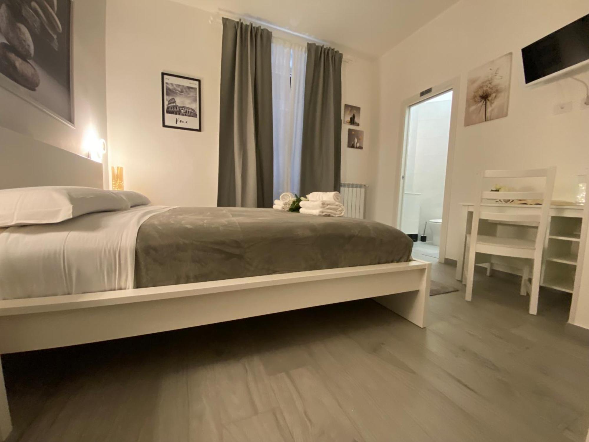 Roma Centro Softrooms Guest House Affittacamere מראה חיצוני תמונה