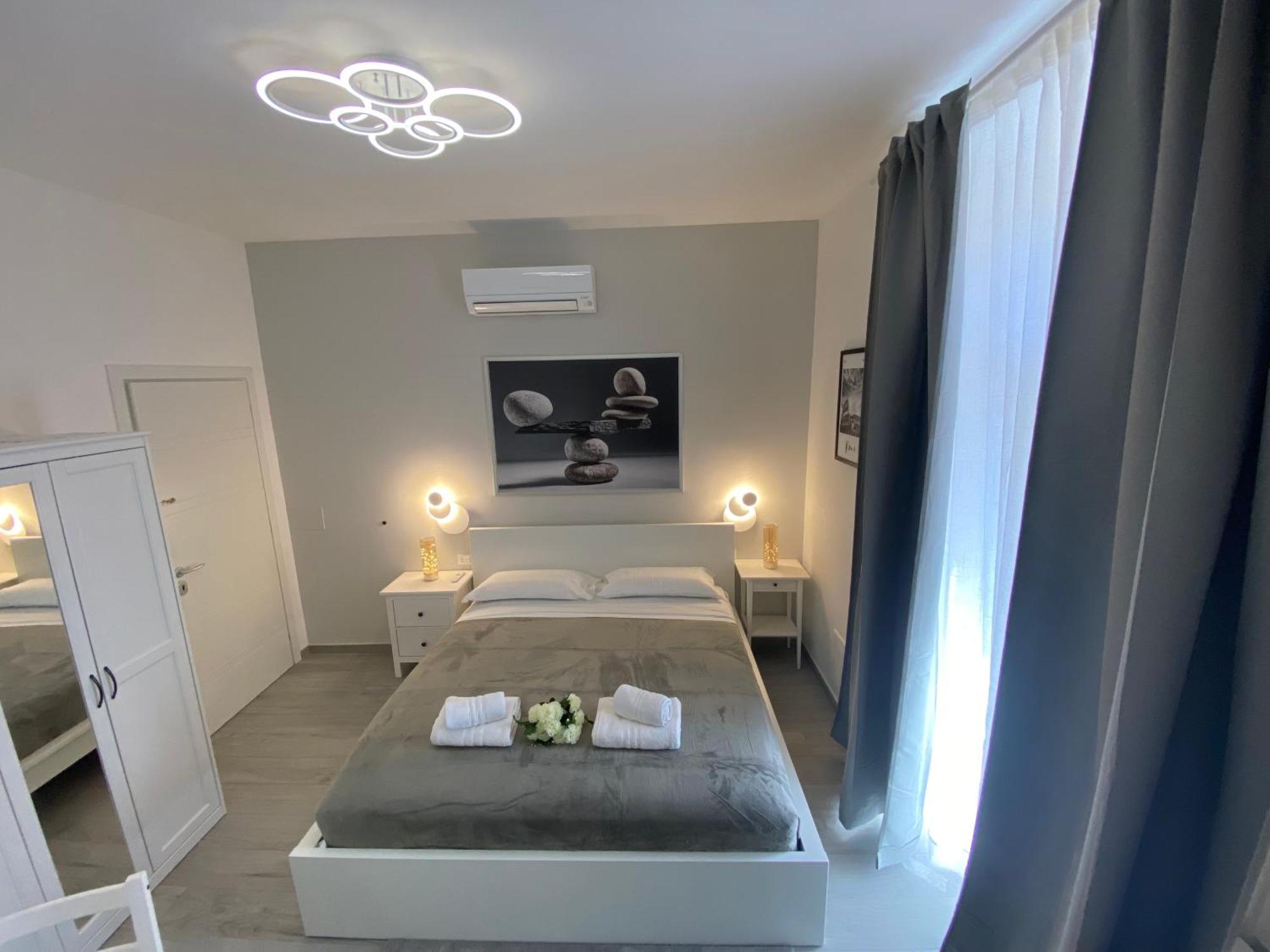 Roma Centro Softrooms Guest House Affittacamere מראה חיצוני תמונה