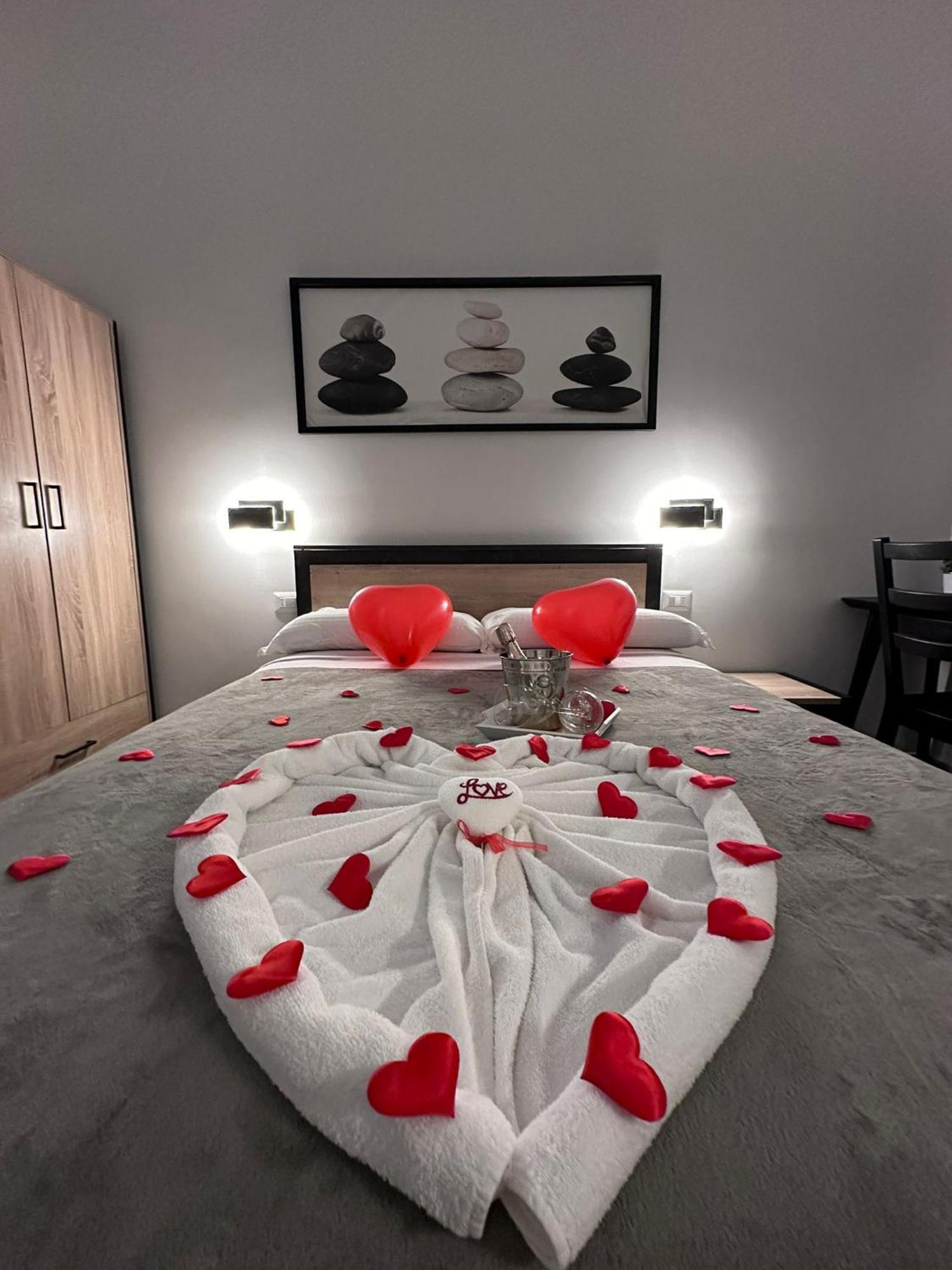 Roma Centro Softrooms Guest House Affittacamere מראה חיצוני תמונה